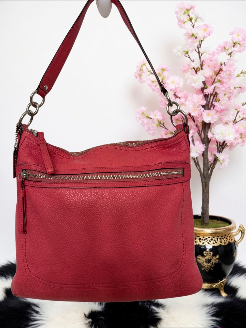 COACH POPPY PERRI HIPPIE BAG
